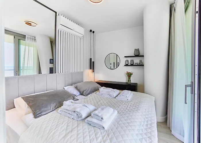 Wave Sea View & A756 Мендзыздрое